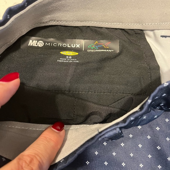 Greg Norman ML75 Microlux Golf Shorts - Picture 3 of 4